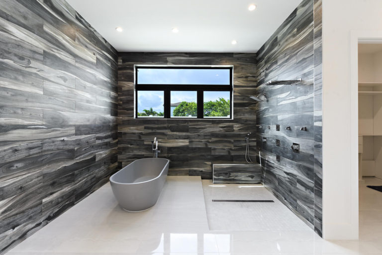 Bold Sleek Modern Residence