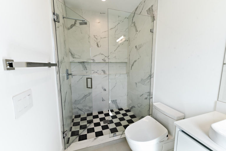 Bold Sleek Modern Residence