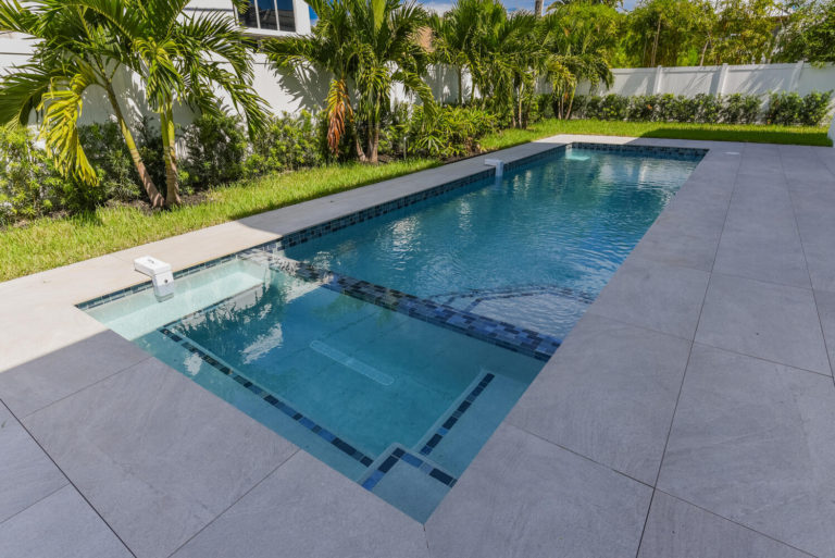 Bold & Sleek Modern Residence