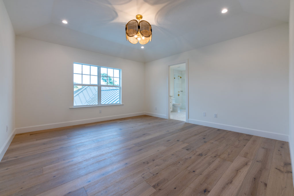 Room in Essex Estate