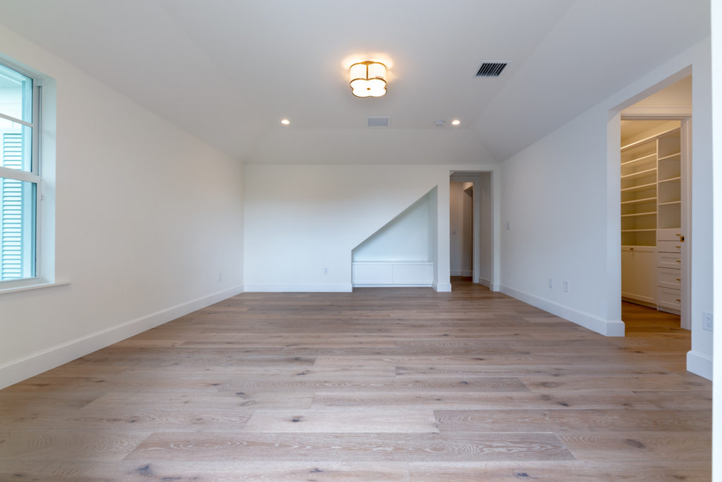 Room in Essex Estate