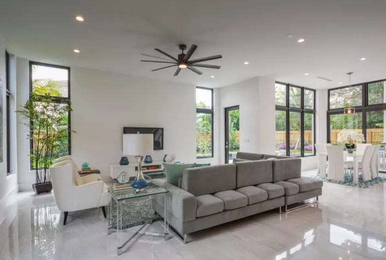 712ea986f45dd7e7d0ac43ec2c06f227l-m20od-w1024_h768_x2