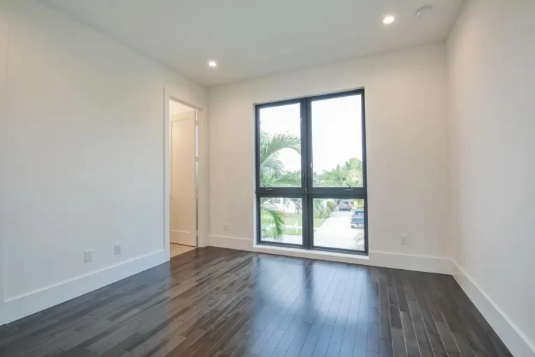 712ea986f45dd7e7d0ac43ec2c06f227l-m30od-w1024_h768_x2