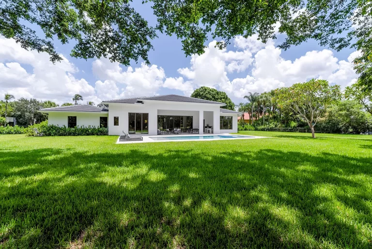 132f6fb49a85806d9978a84fea07d935-uncropped_scaled_within_1536_1152