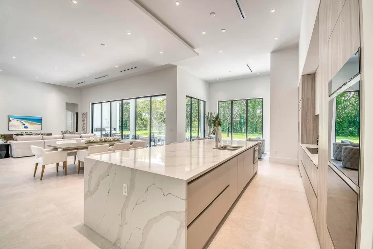 809568a6b462817fa054a6993436d6a2-uncropped_scaled_within_1536_1152