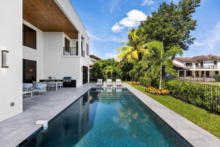 1df044668ba0a4997a3c97c539150992-uncropped_scaled_within_1536_1152