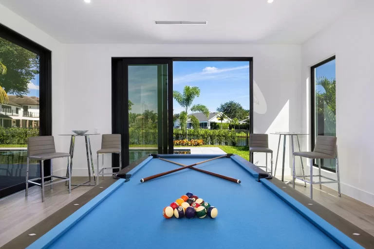 8384166d245f13522641b189a517f665-uncropped_scaled_within_1536_1152