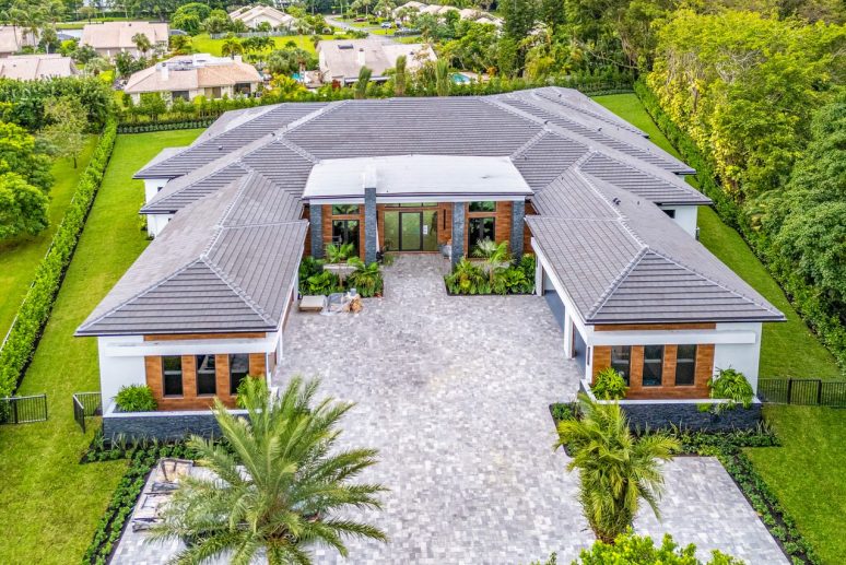 024-18600LongLakeDrive-BocaRaton-FL-33496-SMALL