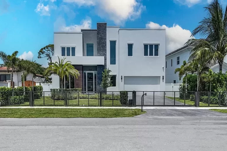 22f0ae2334c423cc731228862627350f-cc_ft_768