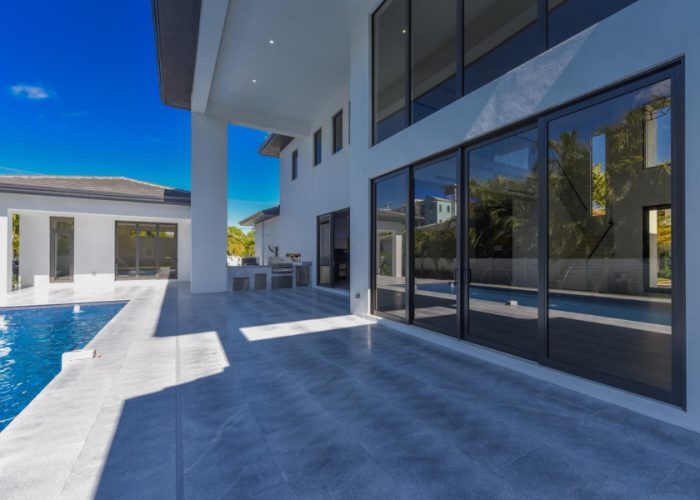 618-SE-4th-St-Delray-Beach-FL-large-007-009-618-SE-Fourth-St-Jared-Niles-7-1499x1000-72dpi-899x600