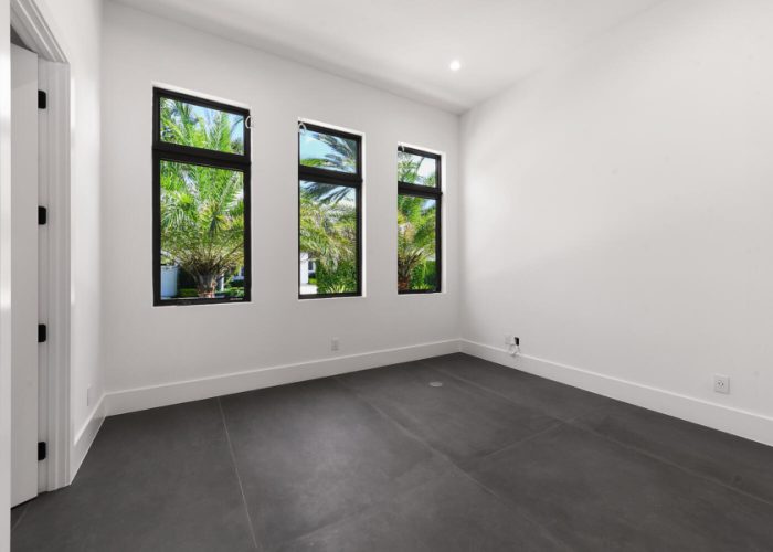 618-SE-4th-St-Delray-Beach-FL-large-018-017-618-SE-Fourth-St-Jared-Niles-1498x1000-72dpi-899x600