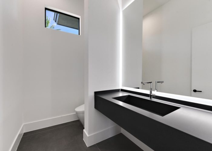 618-SE-4th-St-Delray-Beach-FL-large-023-022-618-SE-Fourth-St-Jared-Niles-1498x1000-72dpi-899x600