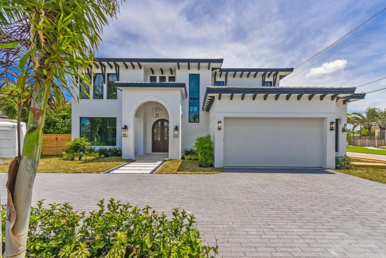 6298 NE 7th Ave Boca Raton FL-large-001-025-6298 NE Seventh Ave Collin-1498x1000-72dpi