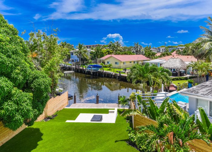 6298 NE 7th Ave Boca Raton FL-large-026-013-6298 NE Seventh Ave Collin-1498x1000-72dpi