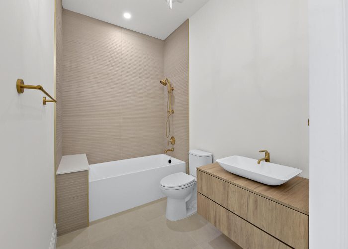 6298 NE 7th Ave Boca Raton FL-large-040-031-6298 NE Seventh Ave Collin-1499x1000-72dpi